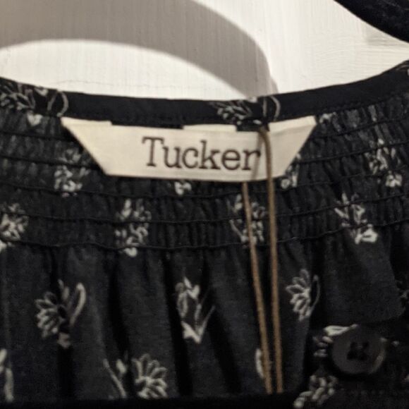 Tucker Flutter Sleeve Classic Midi Dress Inked Batik in Crepe de Chine Silk - Picture 4 of 9